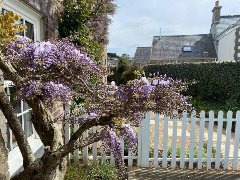 Country Cottage With Private Garden Close To Beach St Mary Esterno foto