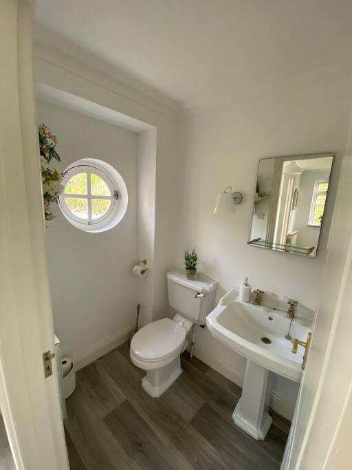 Country Cottage With Private Garden Close To Beach St Mary Esterno foto
